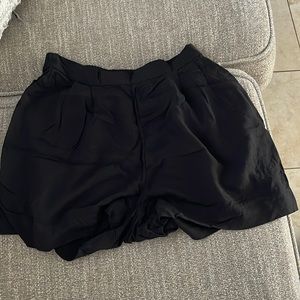 Womens black cotton shorts. Size 6